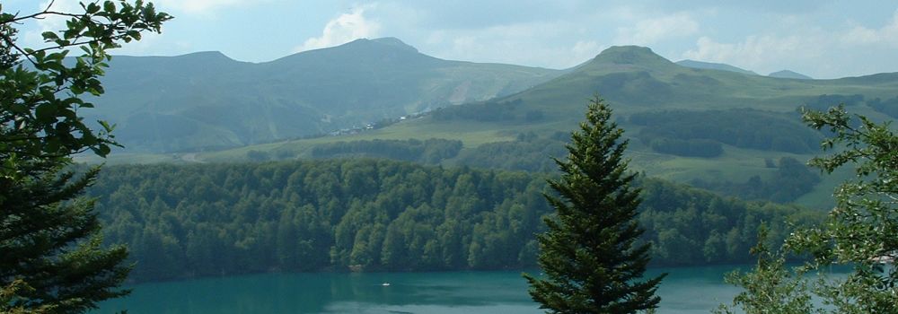Besse-et-Saint-Anastaise1